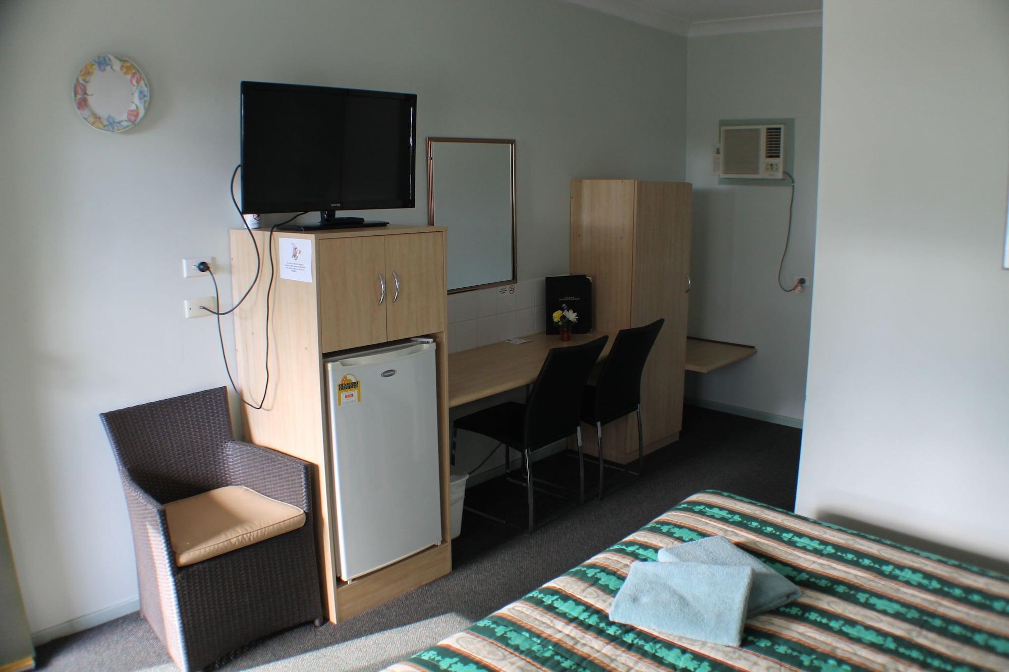 Lake Forbes Motel ภายนอก รูปภาพ