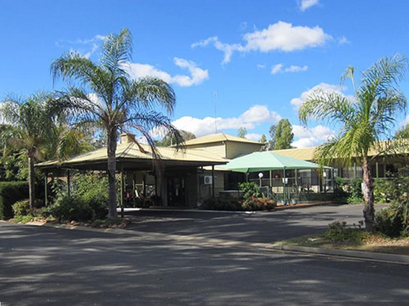 Lake Forbes Motel ภายนอก รูปภาพ